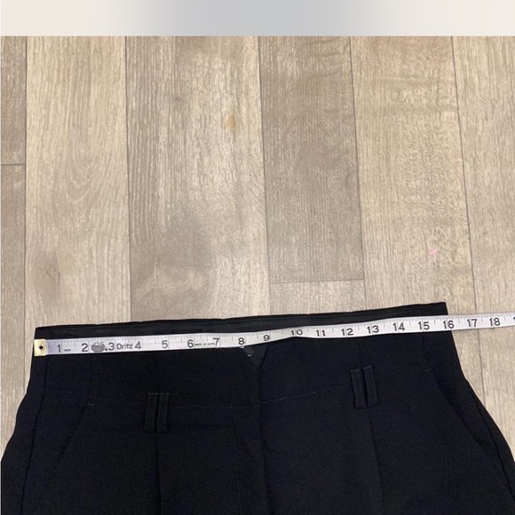 Express pants - Picture 2 of 8